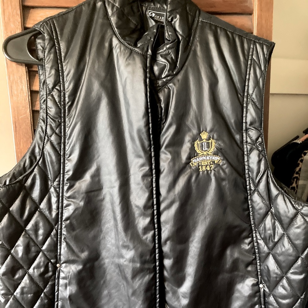 Iowa Hawkeyes Vest